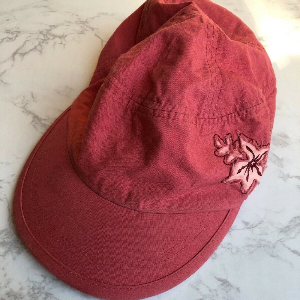 Columbia Womens Lightweight Stretch Baseball Cap